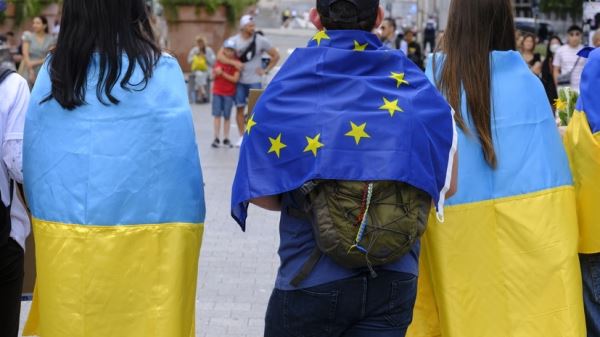 Планы на дотации: как в Киеве рассчитывают получать финансовую помощь после вступления в ЕС