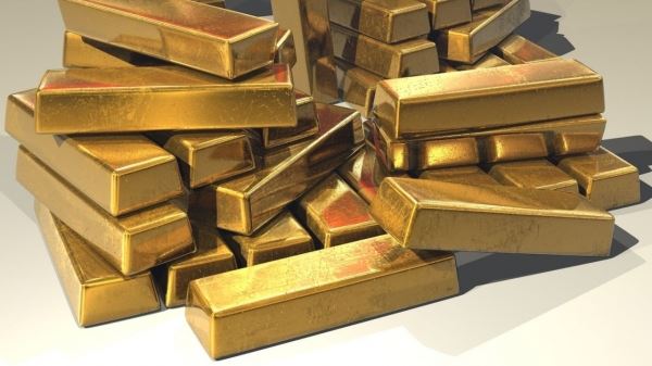 Западные санкции усилили важность золота для России